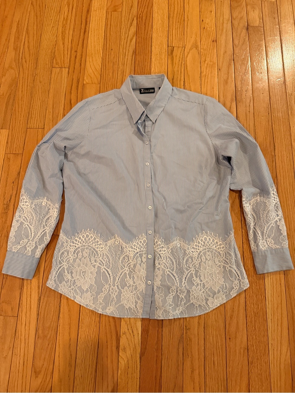 Blue Pinstripe Button-Up Shirt with White Lace Trim cotton - Picture 2 of 7